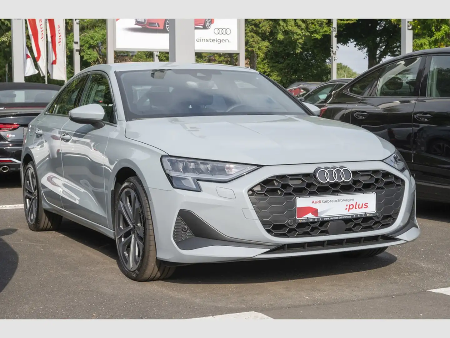 Audi A3 Limousine 30 TFSI S-tronic Kamera, Sitzhei Grau - 2