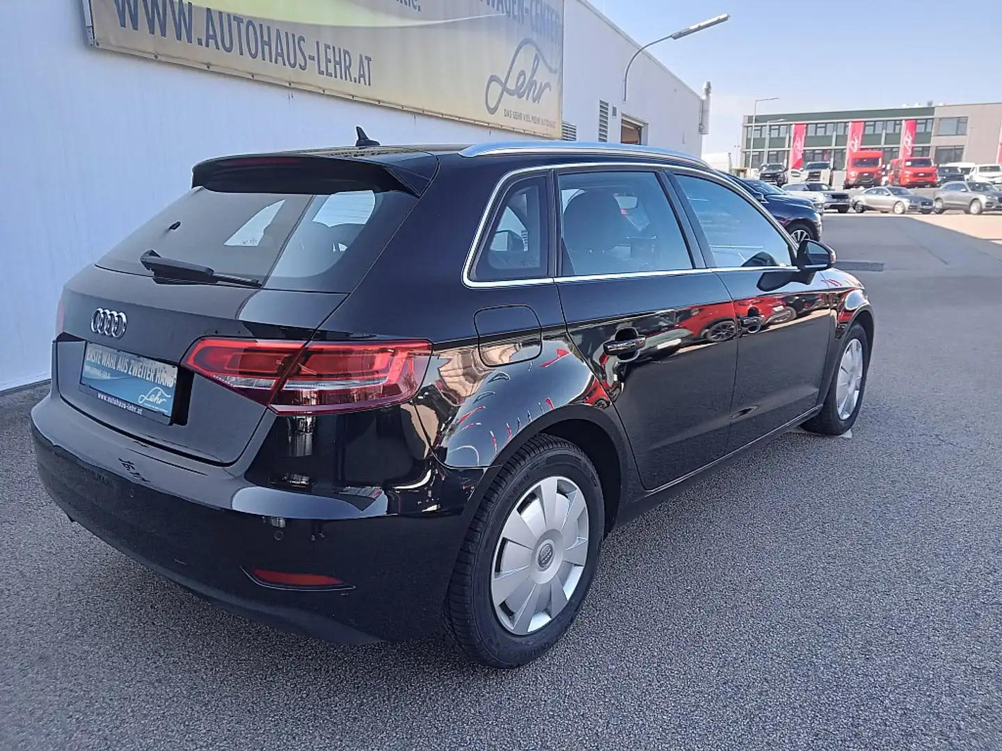 Audi A3 SB 30 TDI Schwarz - 2