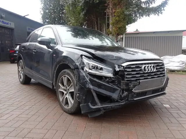 Audi Q2 Q2 1.4 TFSI*S-LINE*NAVI*S-TRONIC*SPORT*LED*