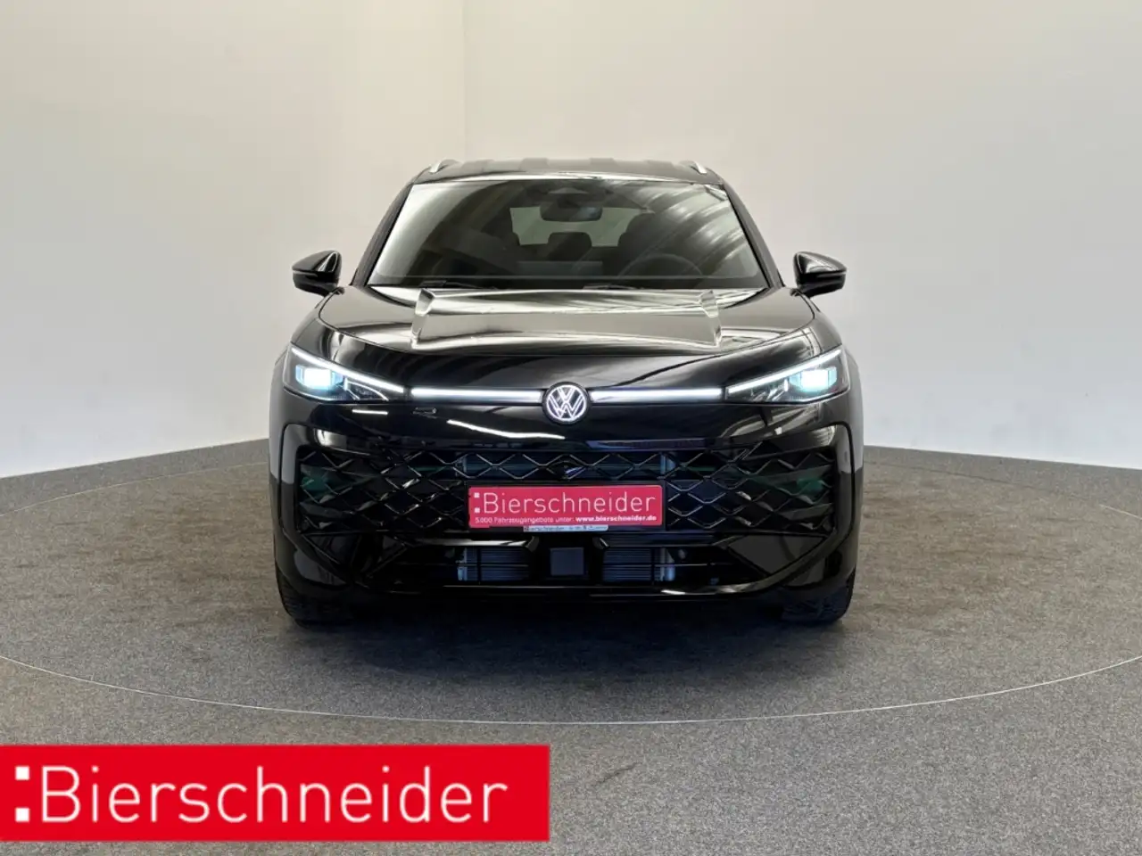 Volkswagen T-Roc 1.5 eTSI DSG Tageszulassung NEUES Modell ALU 18 AH 3
