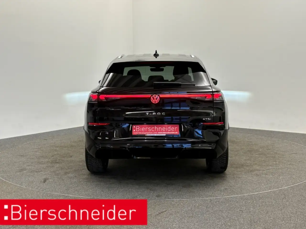 Volkswagen T-Roc 1.5 eTSI DSG Tageszulassung NEUES Modell ALU 18 AH 6