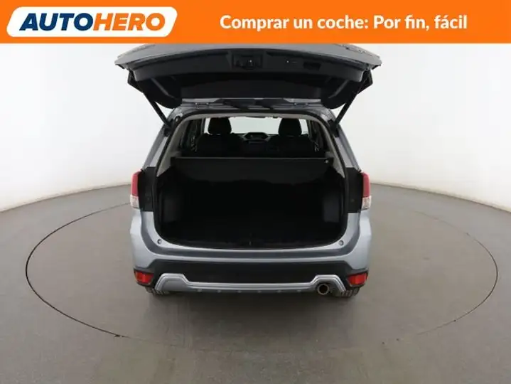 Subaru Forester 2.0i Hybrid CVT Executive 2022, foto 17