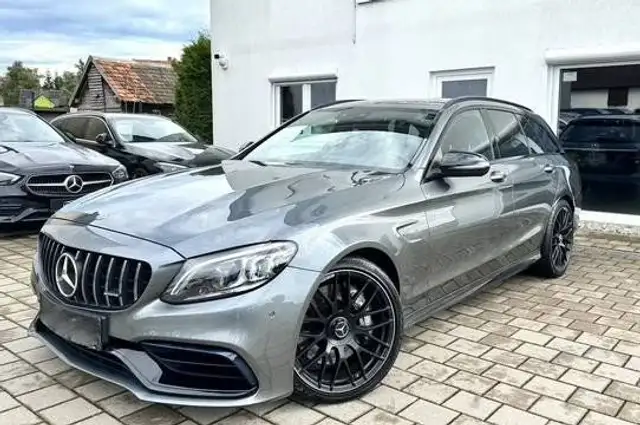 Mercedes-Benz C 63 AMG 63 AMG *NIGHT-P*DISTR%2B*LED*AHK*CAMERA*HUD*VIRTC