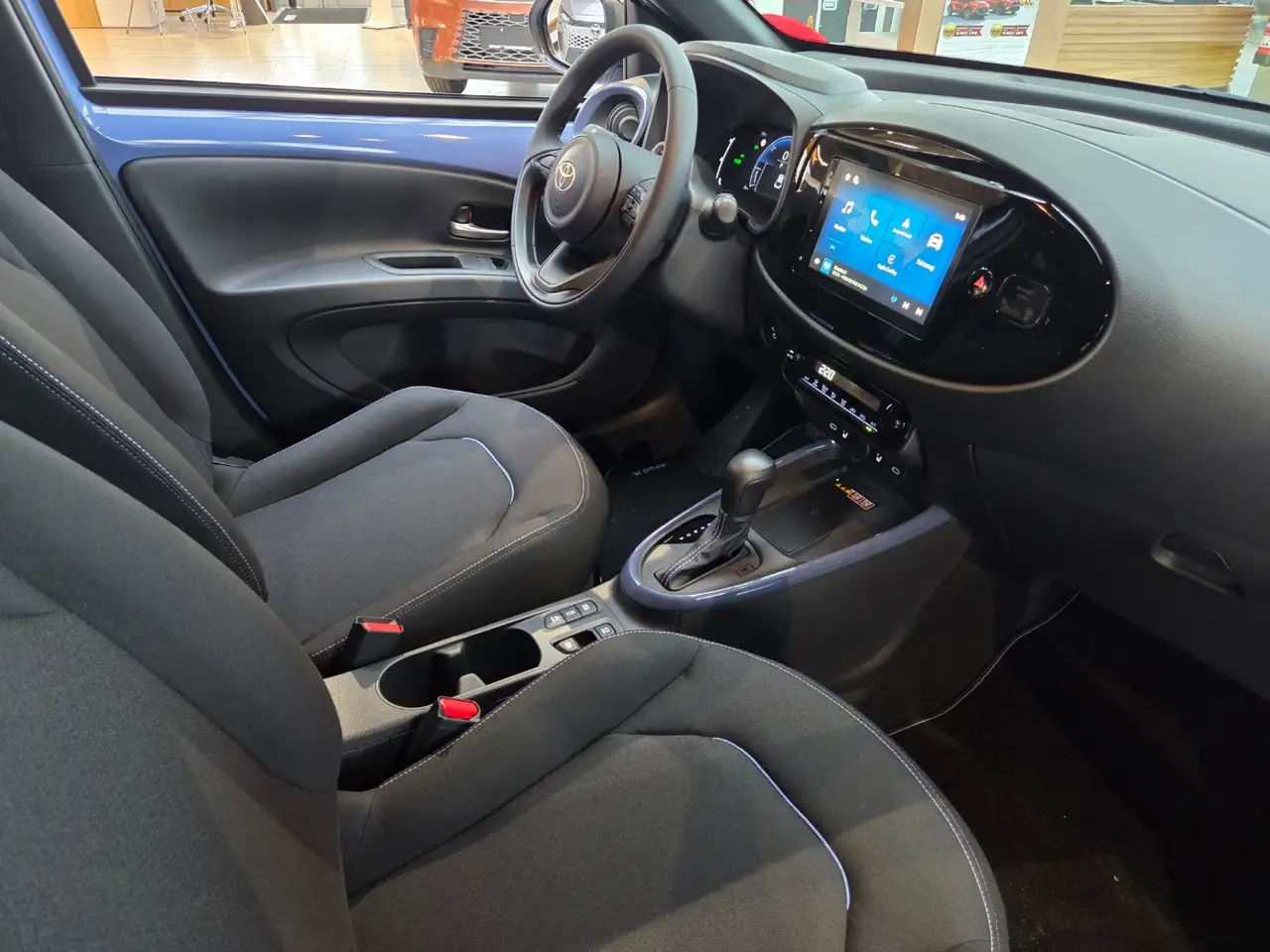 Toyota Aygo X 1.5 HEV TEAMPLAYER CVT Sitzheizung 1,99% Finanzier 10