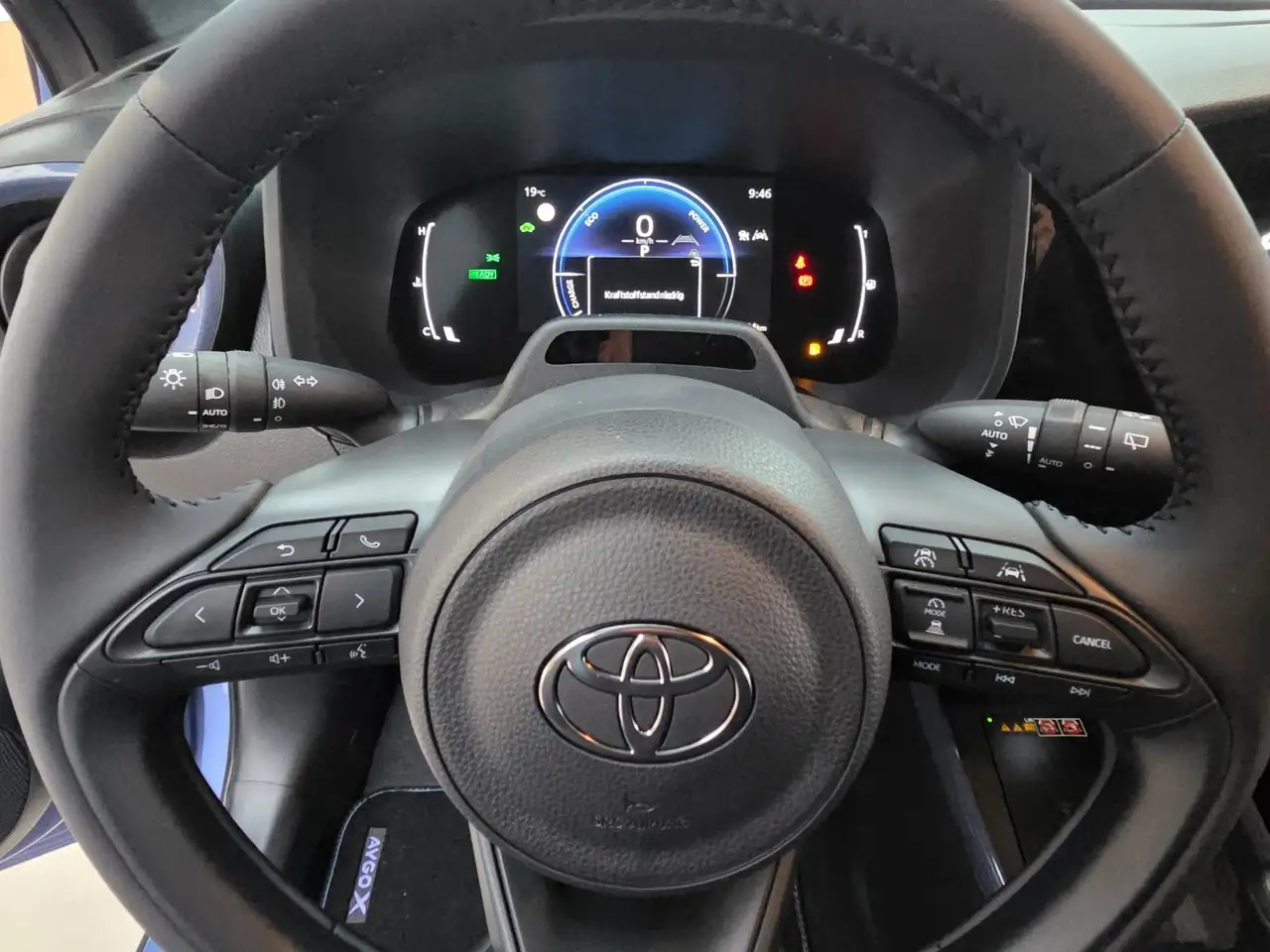 Toyota Aygo X 1.5 HEV TEAMPLAYER CVT Sitzheizung 1,99% Finanzier 12