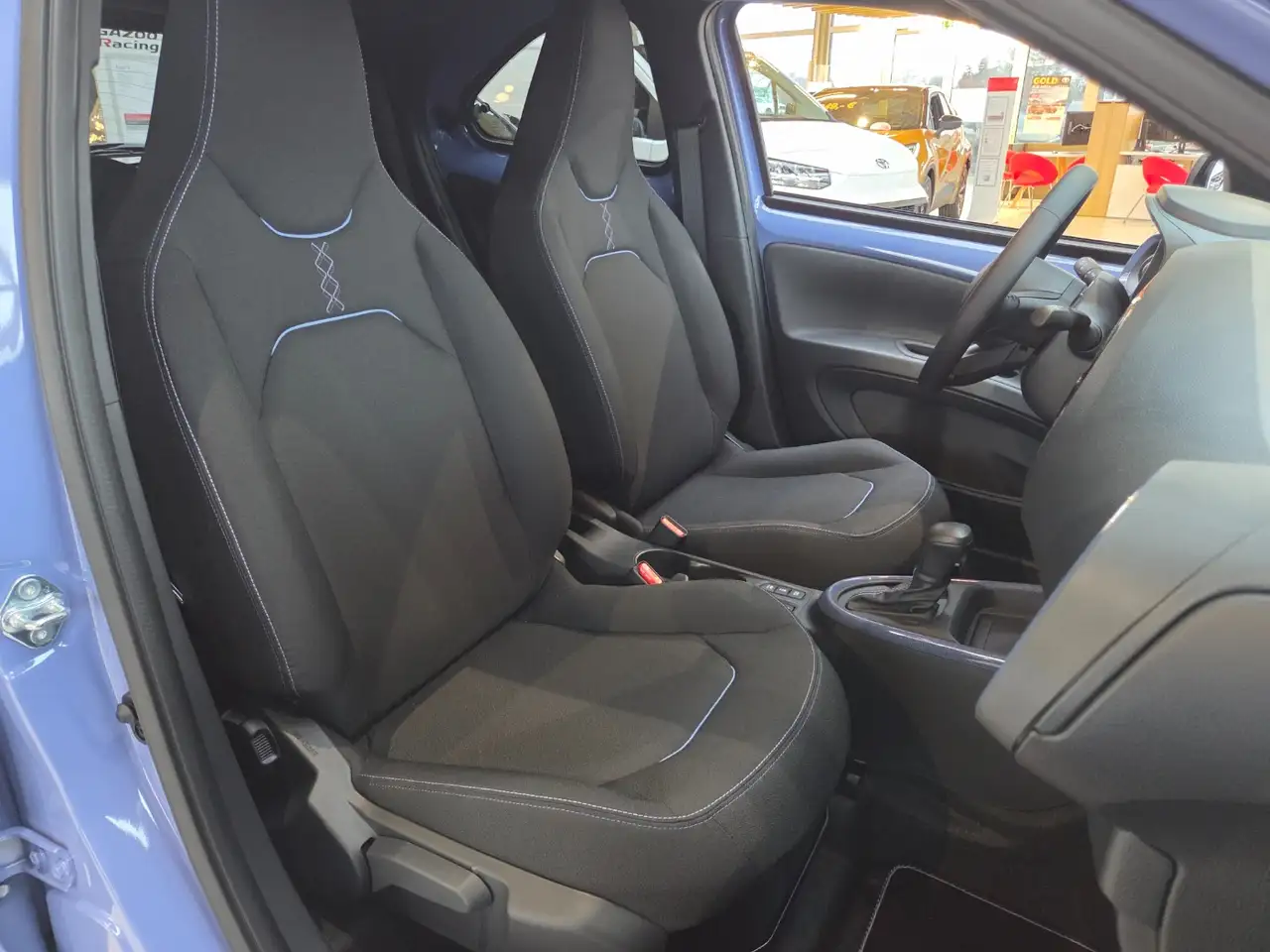 Toyota Aygo X 1.5 HEV TEAMPLAYER CVT Sitzheizung 1,99% Finanzier 11