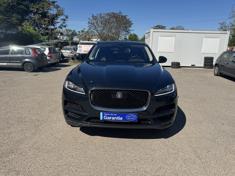 Jaguar F-Pace Portfolio AWD — photo 2