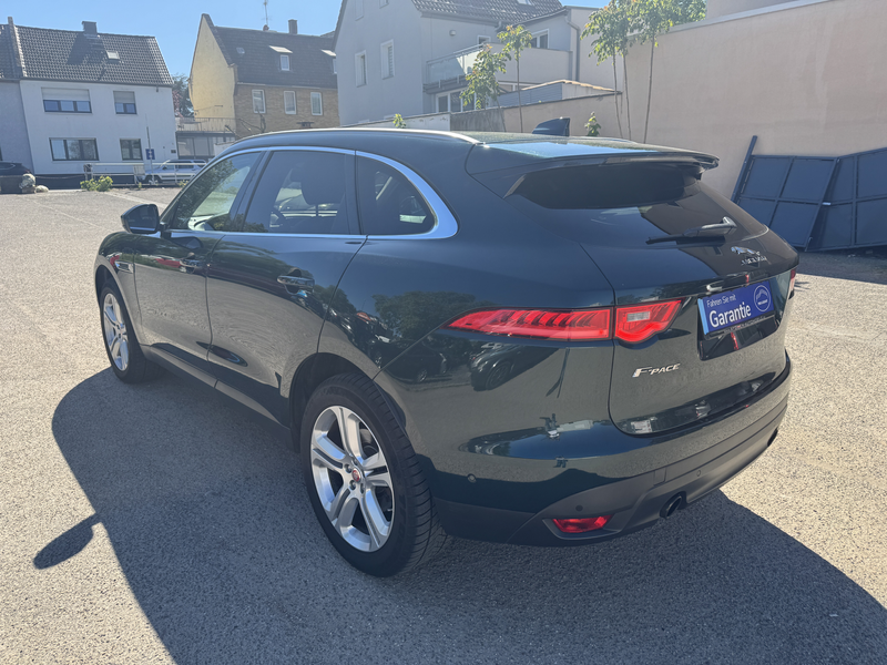 Jaguar F-Pace Portfolio AWD — photo 7