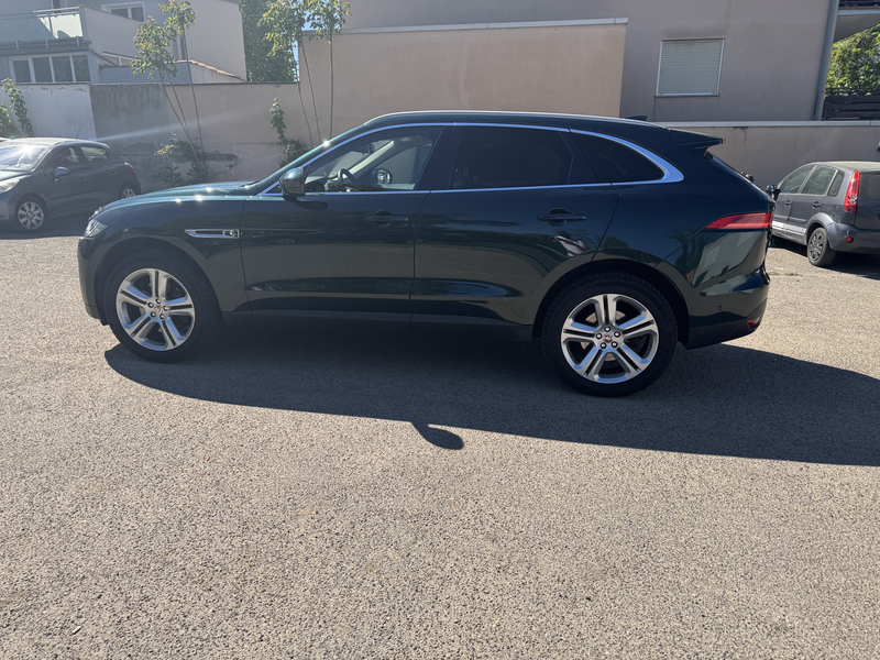 Jaguar F-Pace Portfolio AWD — photo 8