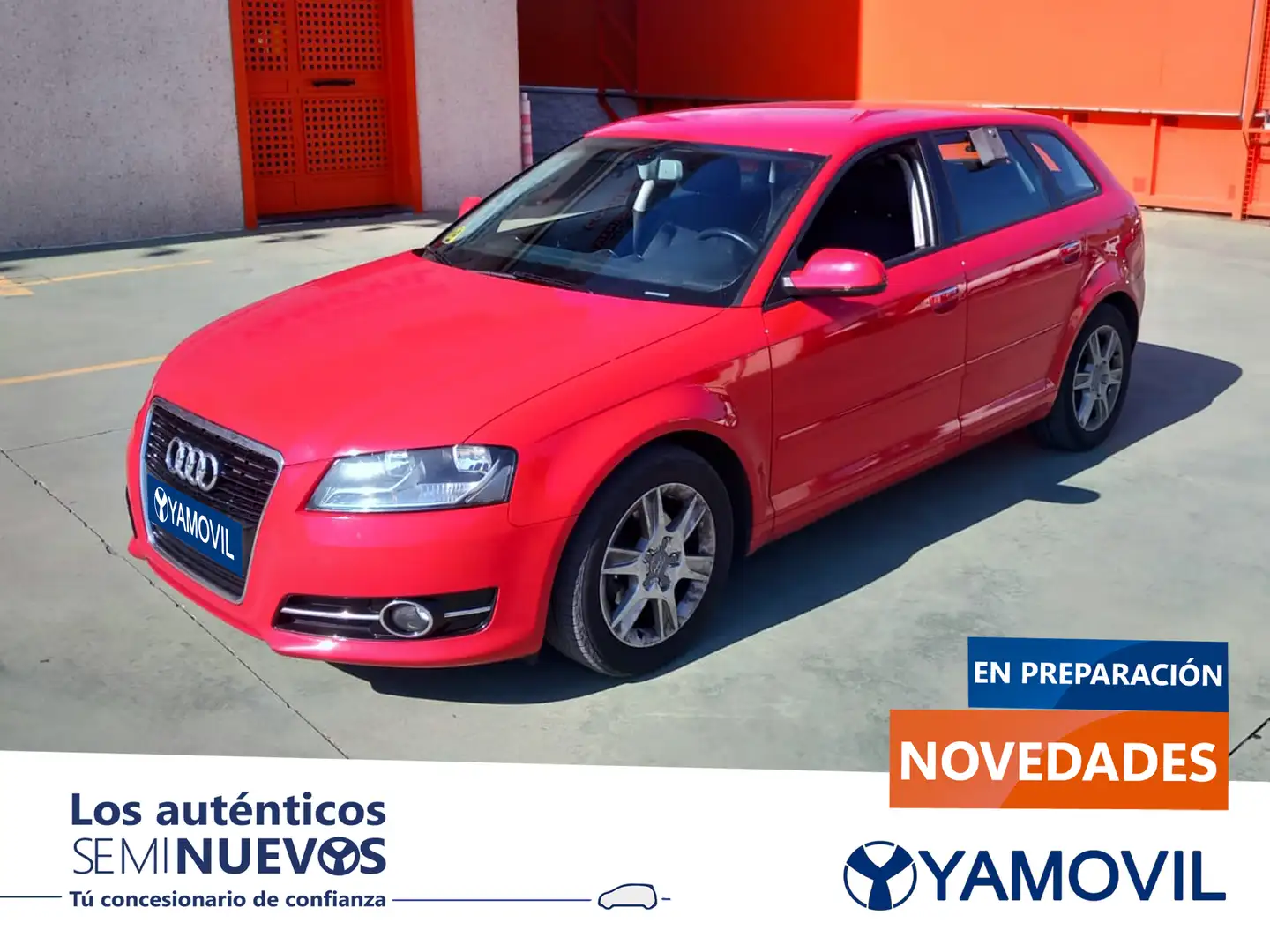 Audi A3 Sportback 1.6TDI Attraction S-Tronic Rouge - 1
