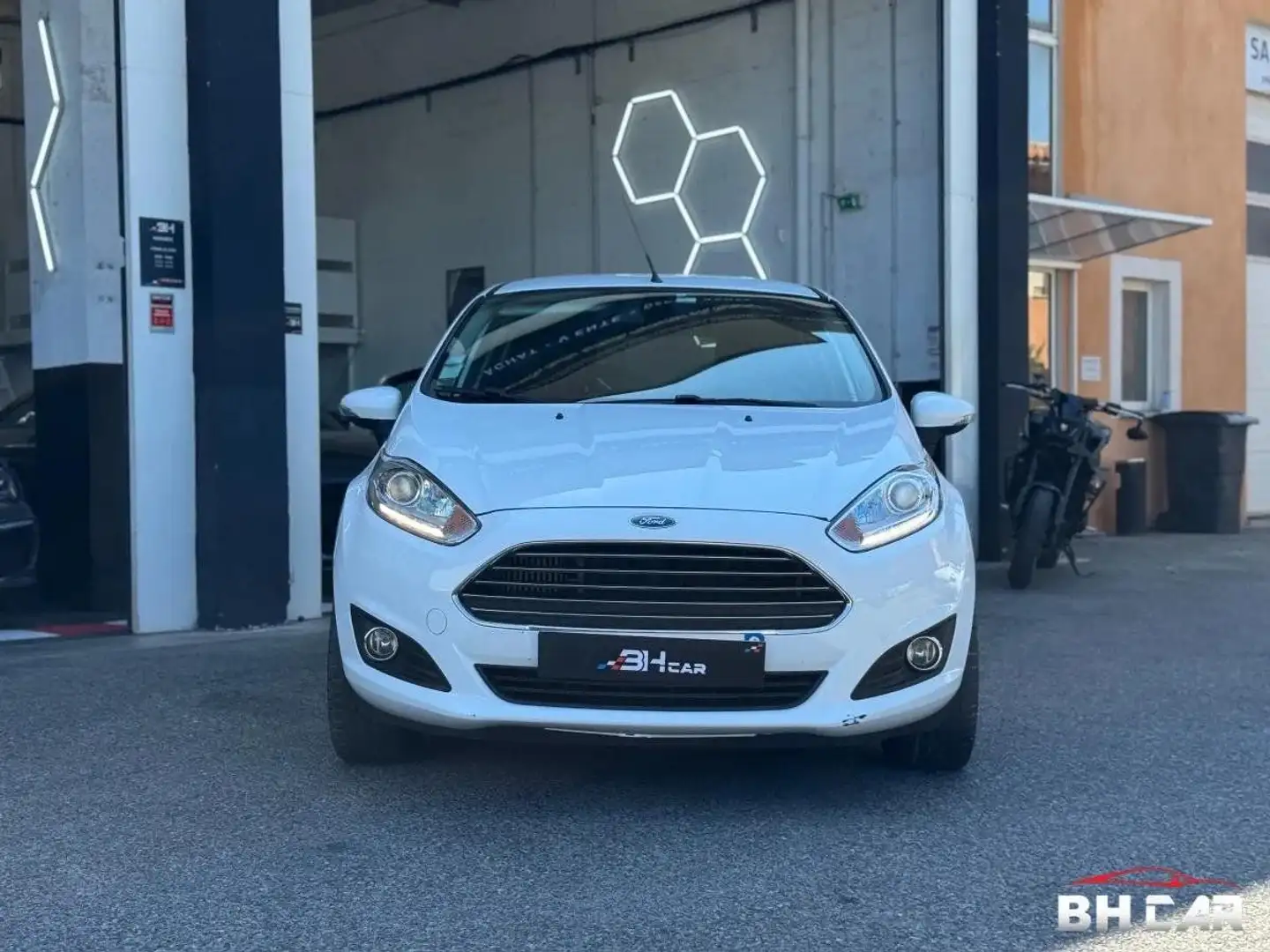 Ford Fiesta 1.0 ECOBOOST 125CV TITANIUM START-STOP Blanc - 2