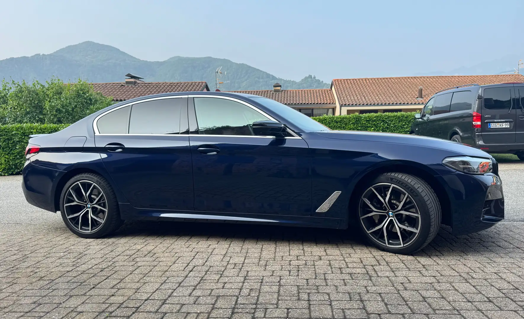 BMW M5 MLOOK G30 LCI Xdrive,GaranziaBMW,possibile Leasing Blu/Azzurro - 2
