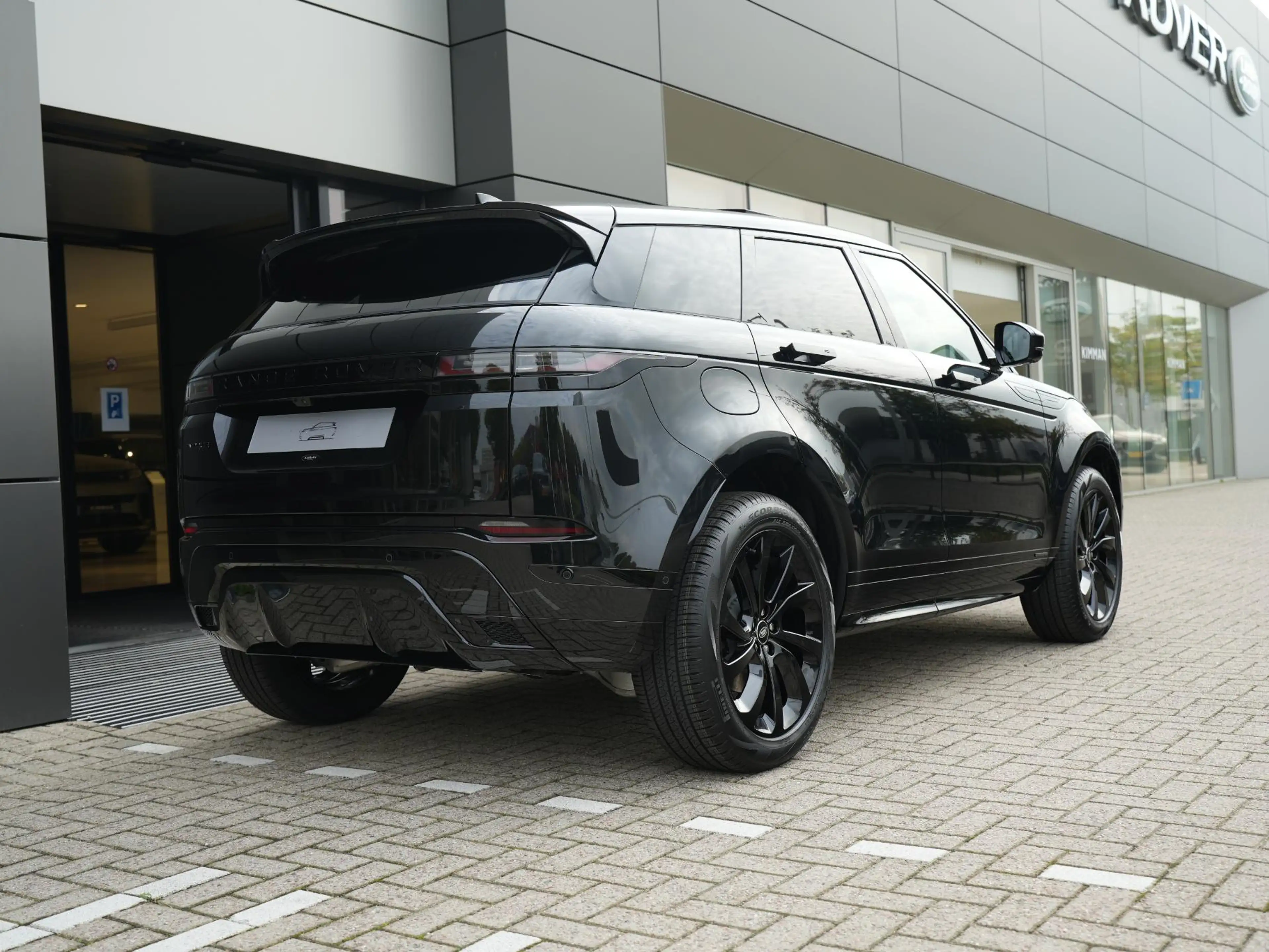 Land Rover Range Rover Evoque P270e PHEV AWD Hoxton Edition Black | Black Pack | — photo 6