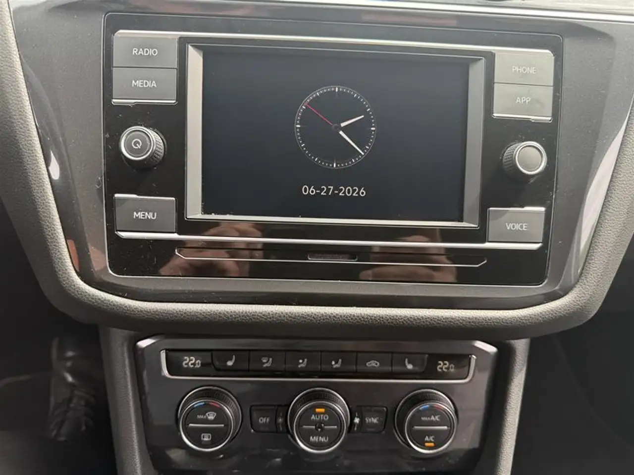 Volkswagen Tiguan снимка Volkswagen Tiguan