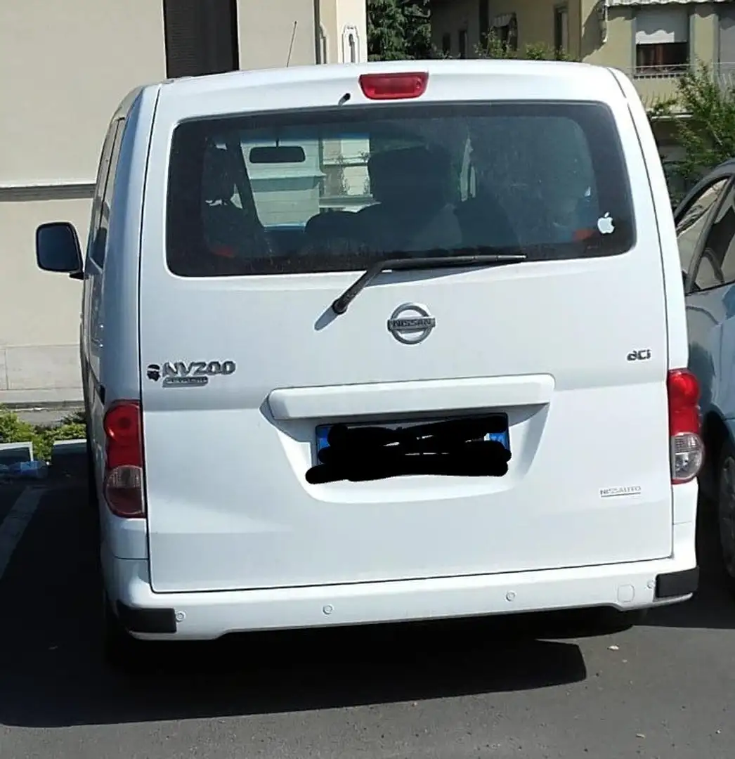 Nissan Evalia Evalia 1.5 dci Visia 90cv Weiß - 2