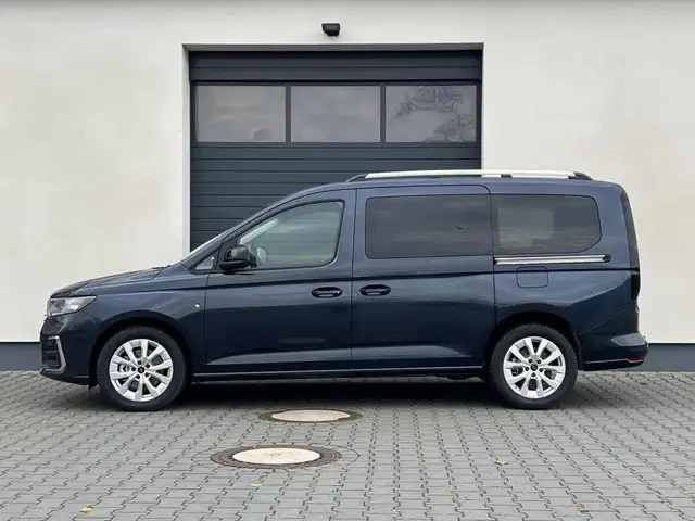 Ford Grand Tourneo Titanium 1,5 EcoBoost Automatik 85kW 5 Jahre 85...