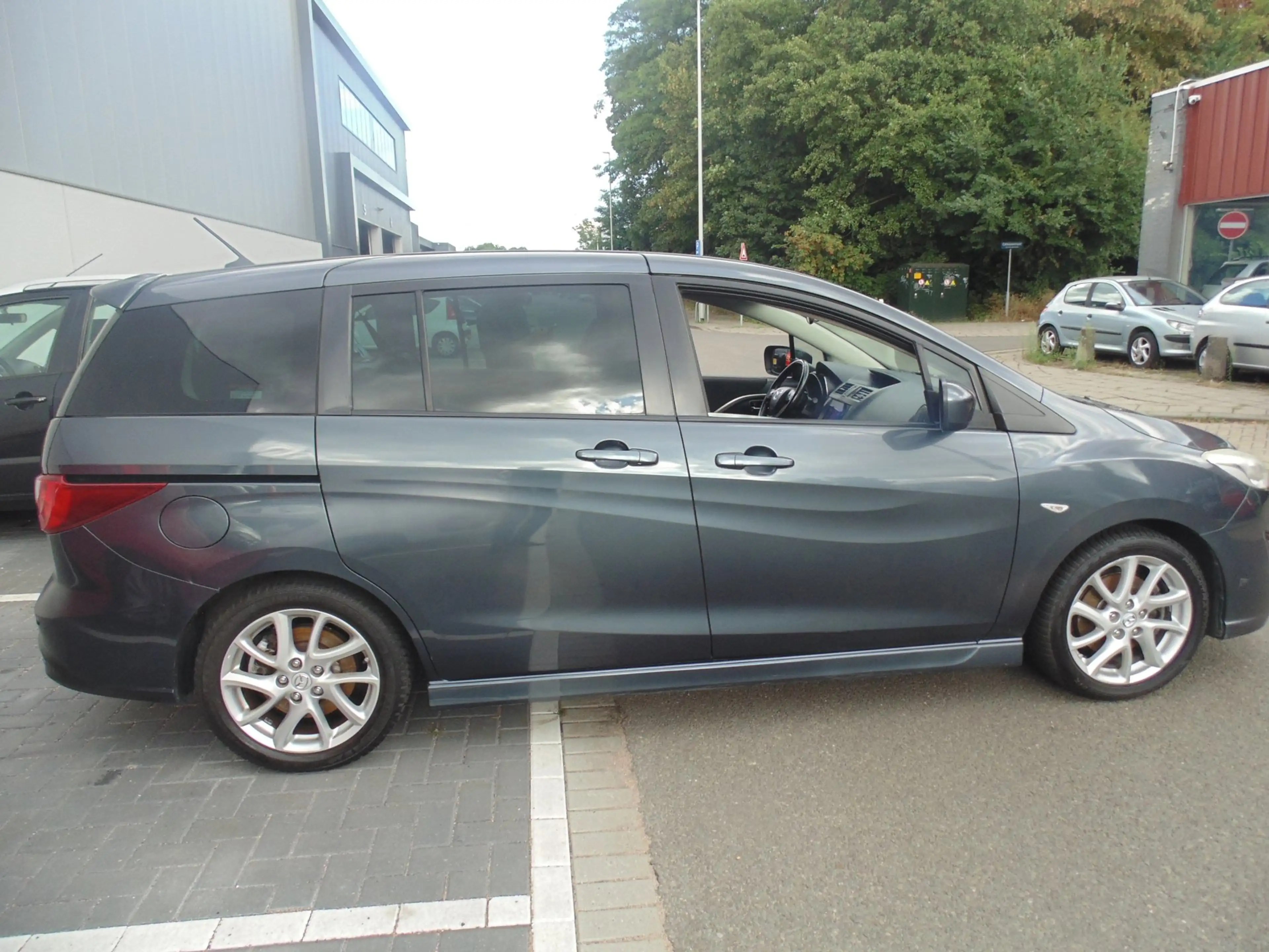 Mazda 5 2.0 Business 7 set met N avi airco leder 2011 — photo 6
