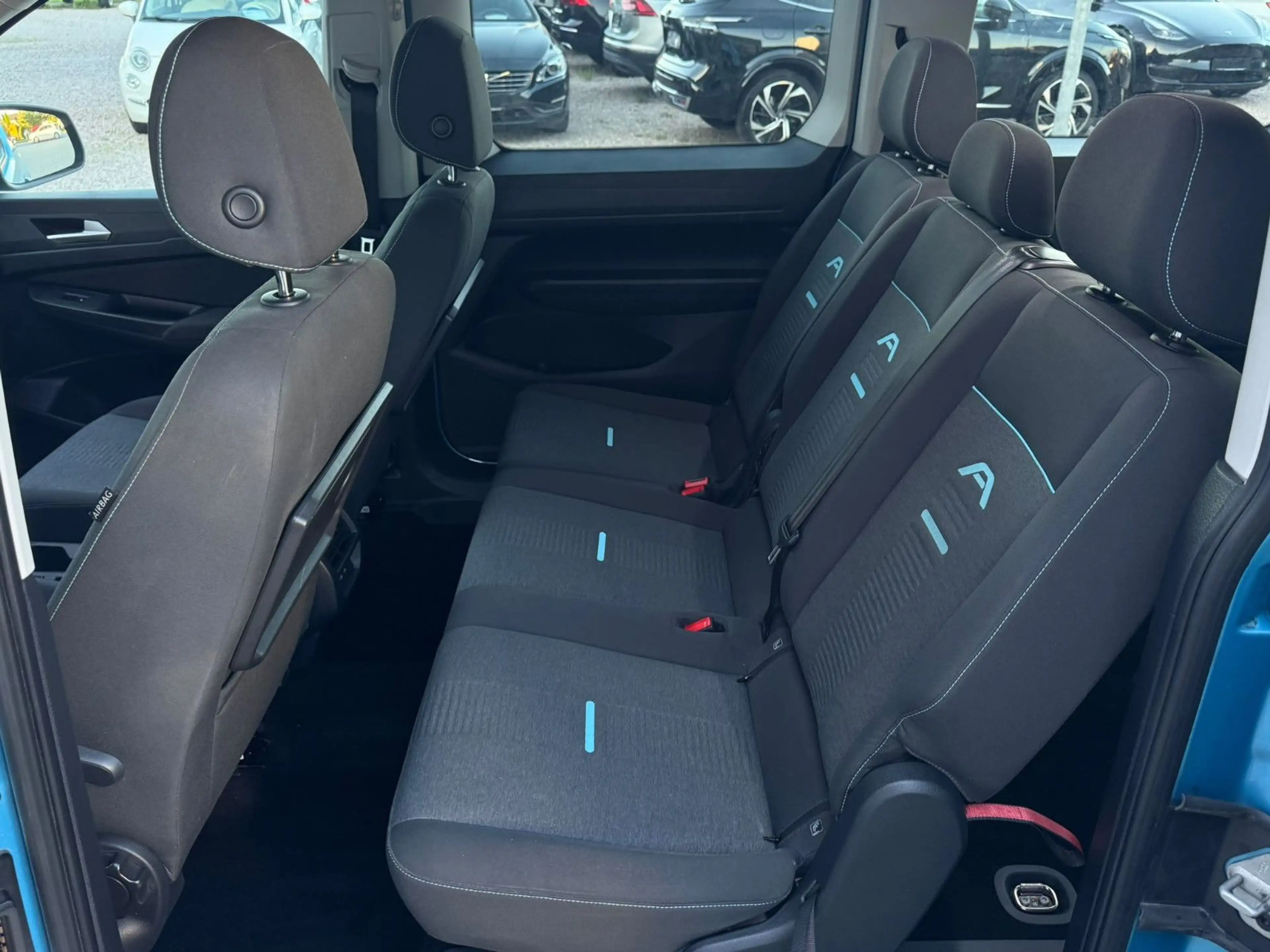 Ford Grand Tourneo 2.0 TDCi Connect Active LED KAMERA — photo 4