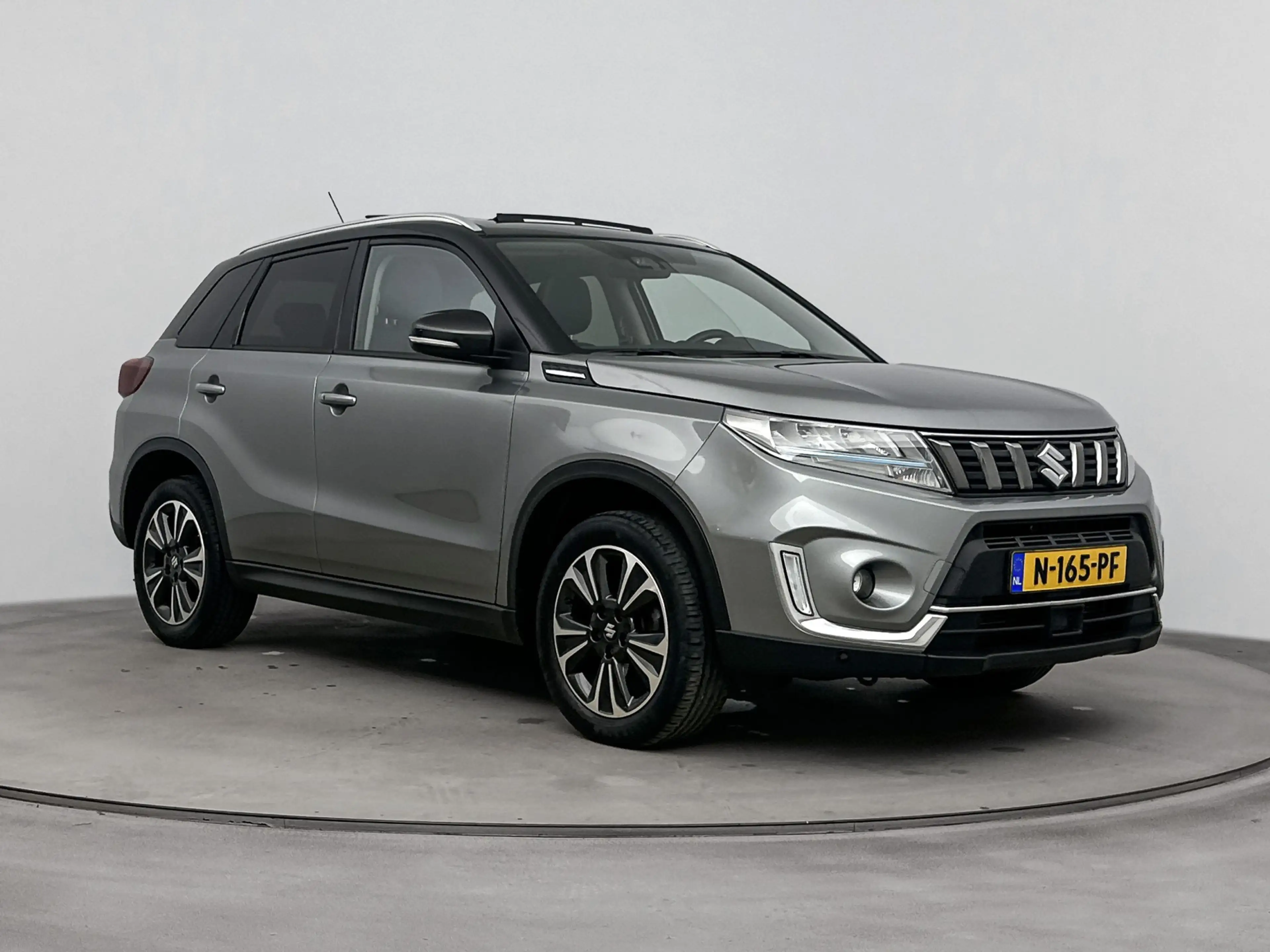 Suzuki Vitara 1.4 Boosterjet Style Smart Hybrid is mee leseman 3 — photo 12