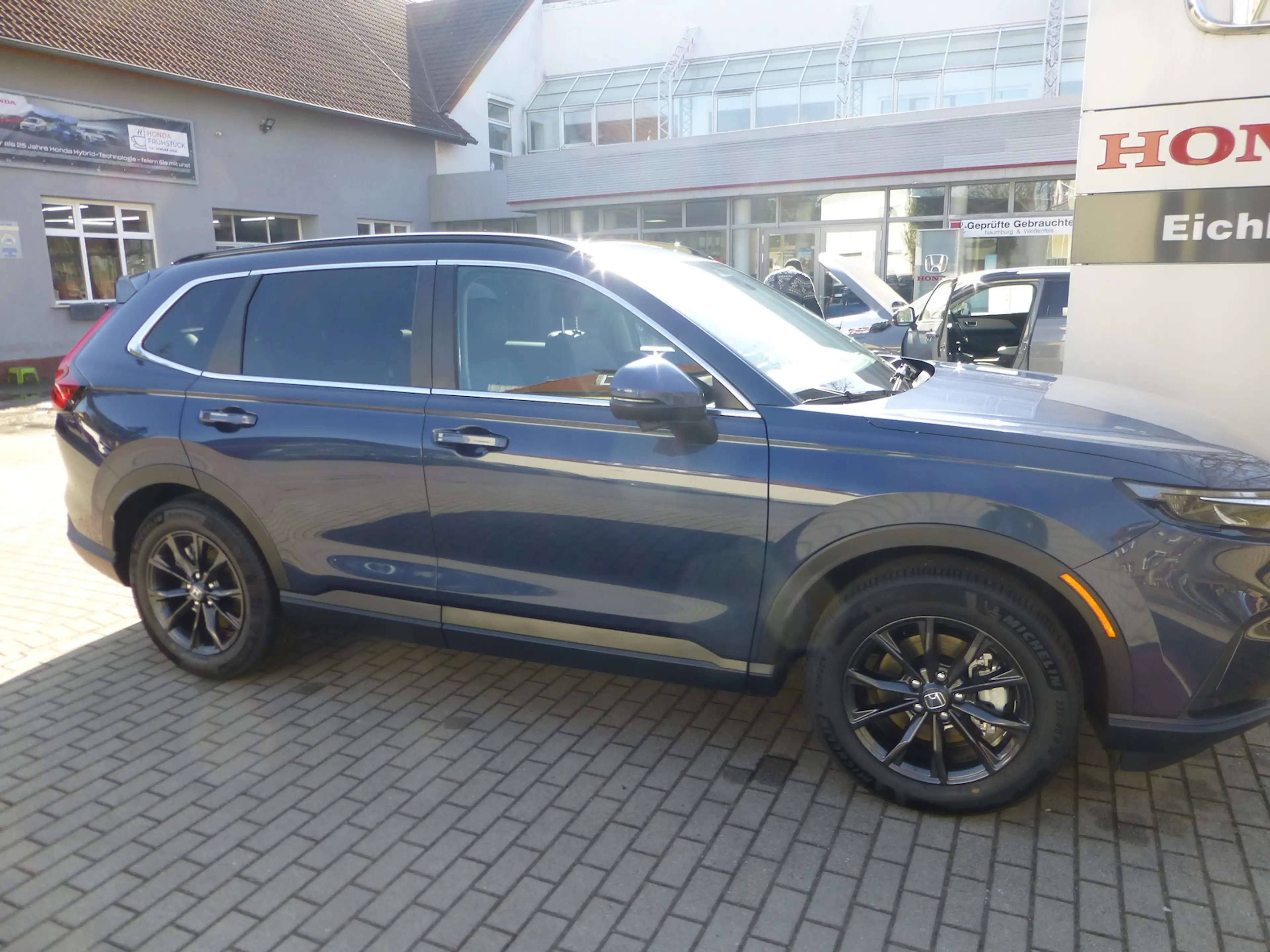 Honda CR-V 2,0 e:HEV Elegance 4-WD Leder/ Pano/ Navi. — photo 2