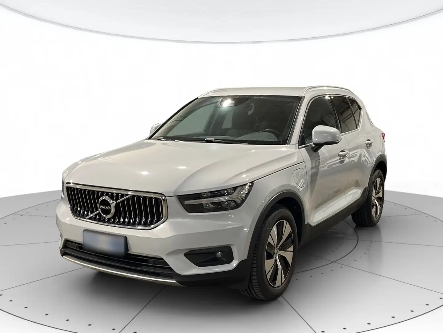 Volvo XC40 1.5 T5 Recharge Inscription Expression Blanc - 1