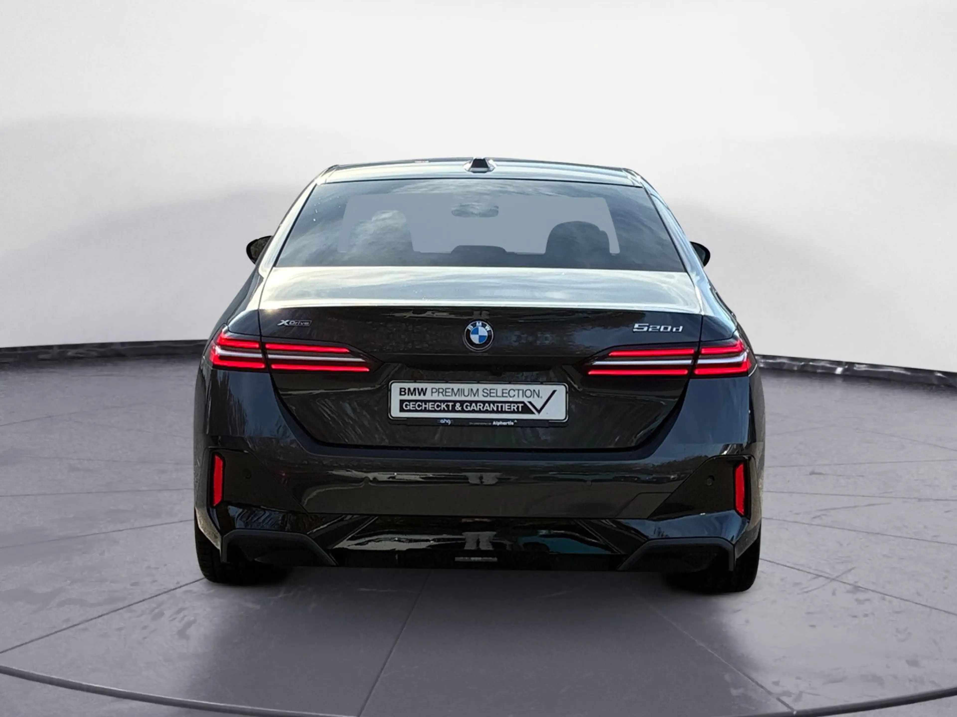 BMW 520 d xDrive M SPORT Driving Assistant Pro harman — photo 5