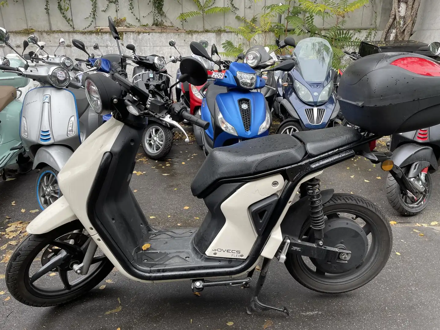 Govecs Flex 2.0 E-Roller 45 km/h AKKU herrausnehmbar Blanco - 1