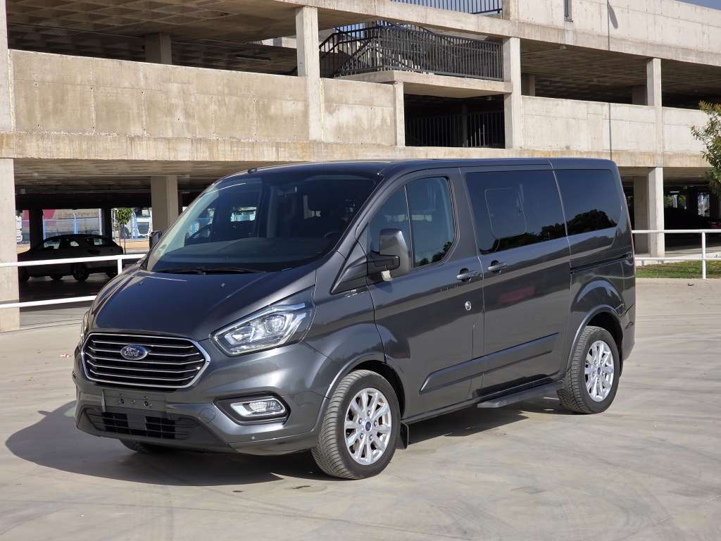 Ford Tourneo Custom 2.0 EcoBlue Trend 130 - foto 1