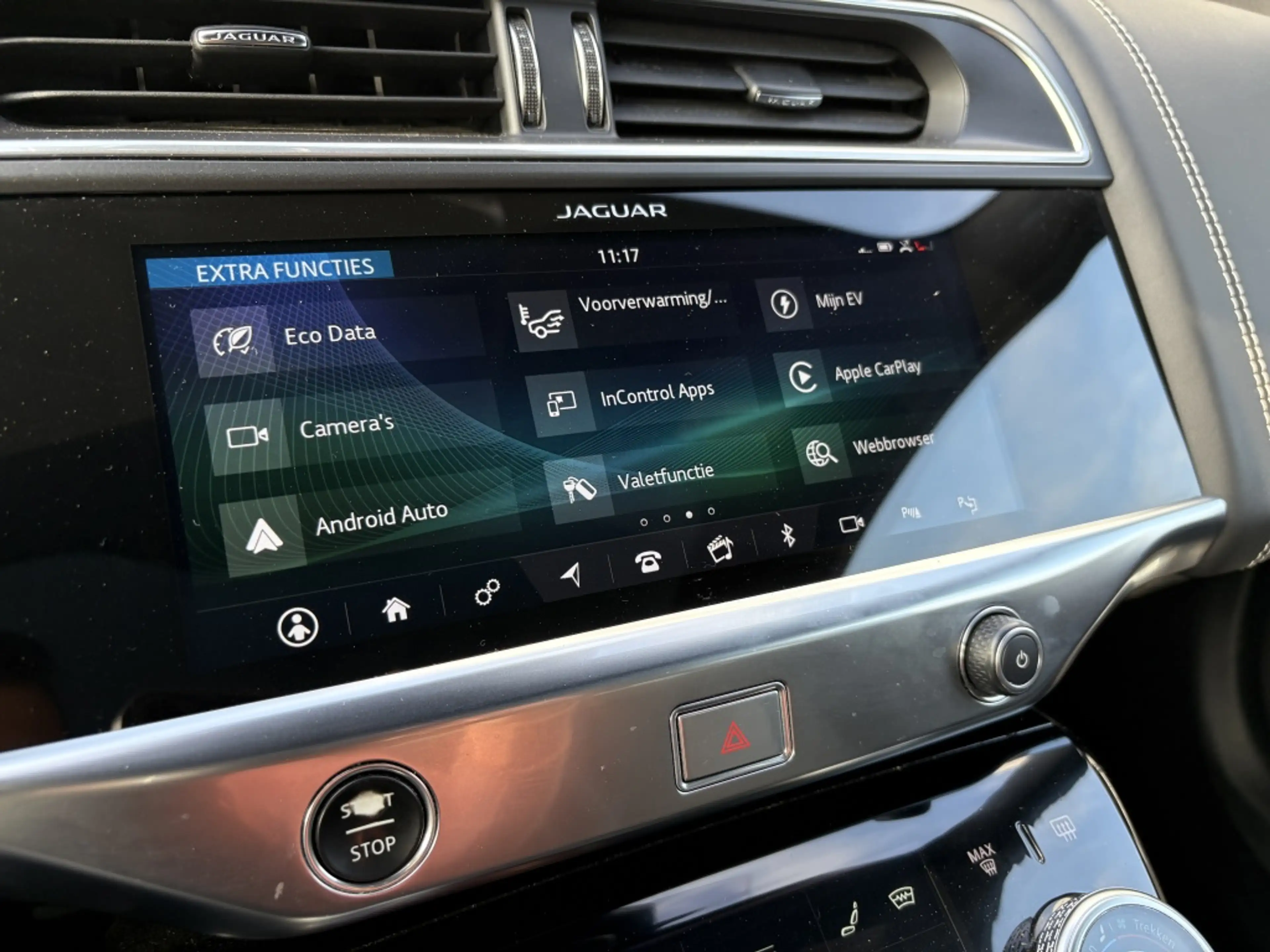 Jaguar I-Pace EV400 VOL! | Pano | HUD | Stoelkoeling | Kuipstoel — photo 31