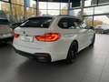 BMW 520 D Touring M-Sport Pano/Leder/LM-19/AHK Weiß - thumbnail 4