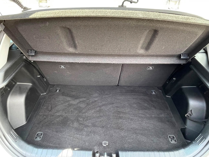 Hyundai i20 1.2 CarPlay Kamera DAB SHZ Spur Tempo — photo 10
