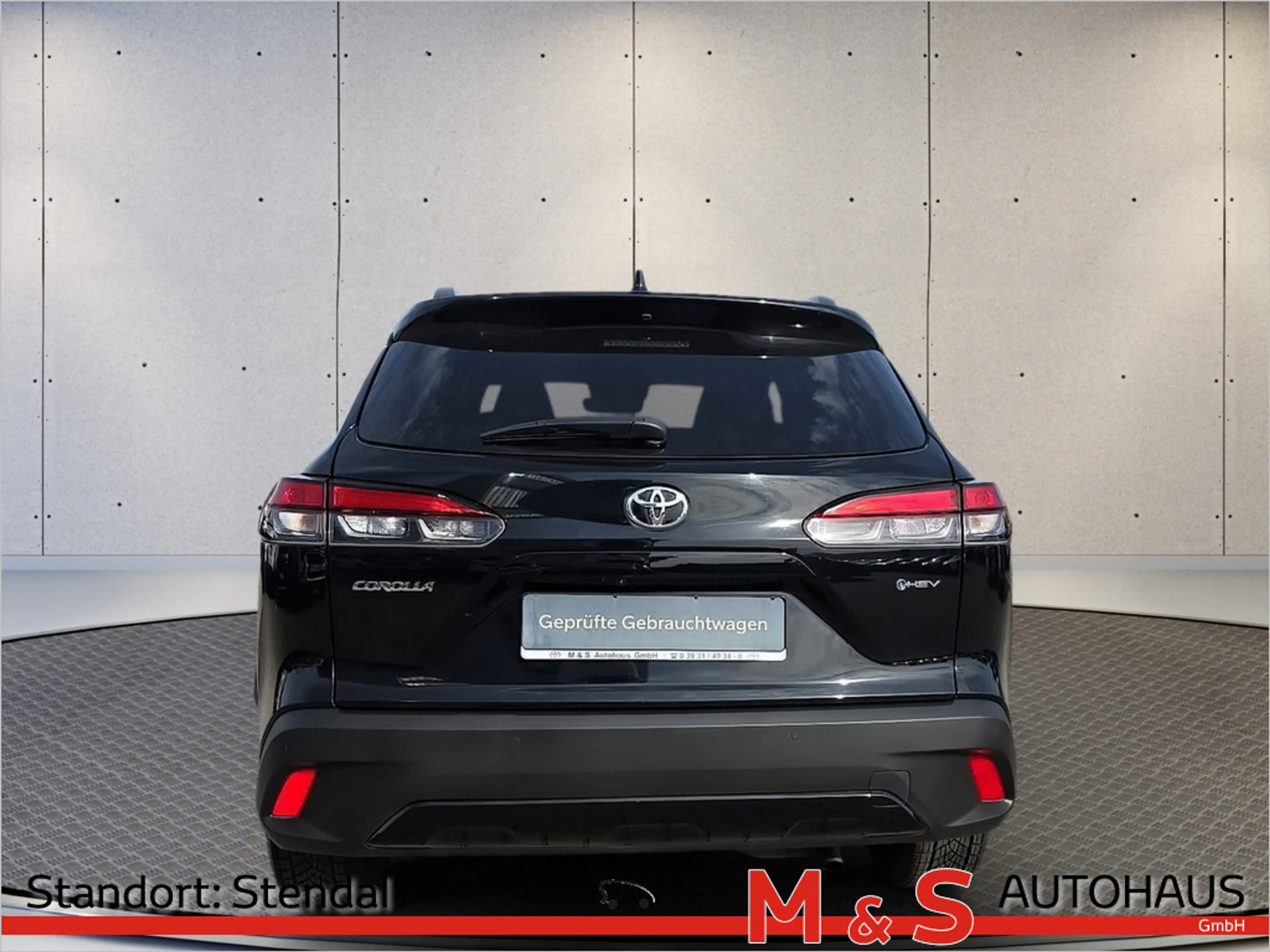 Toyota Corolla Cross 1.8 Hybrid FWD Team Deutschland — photo 5
