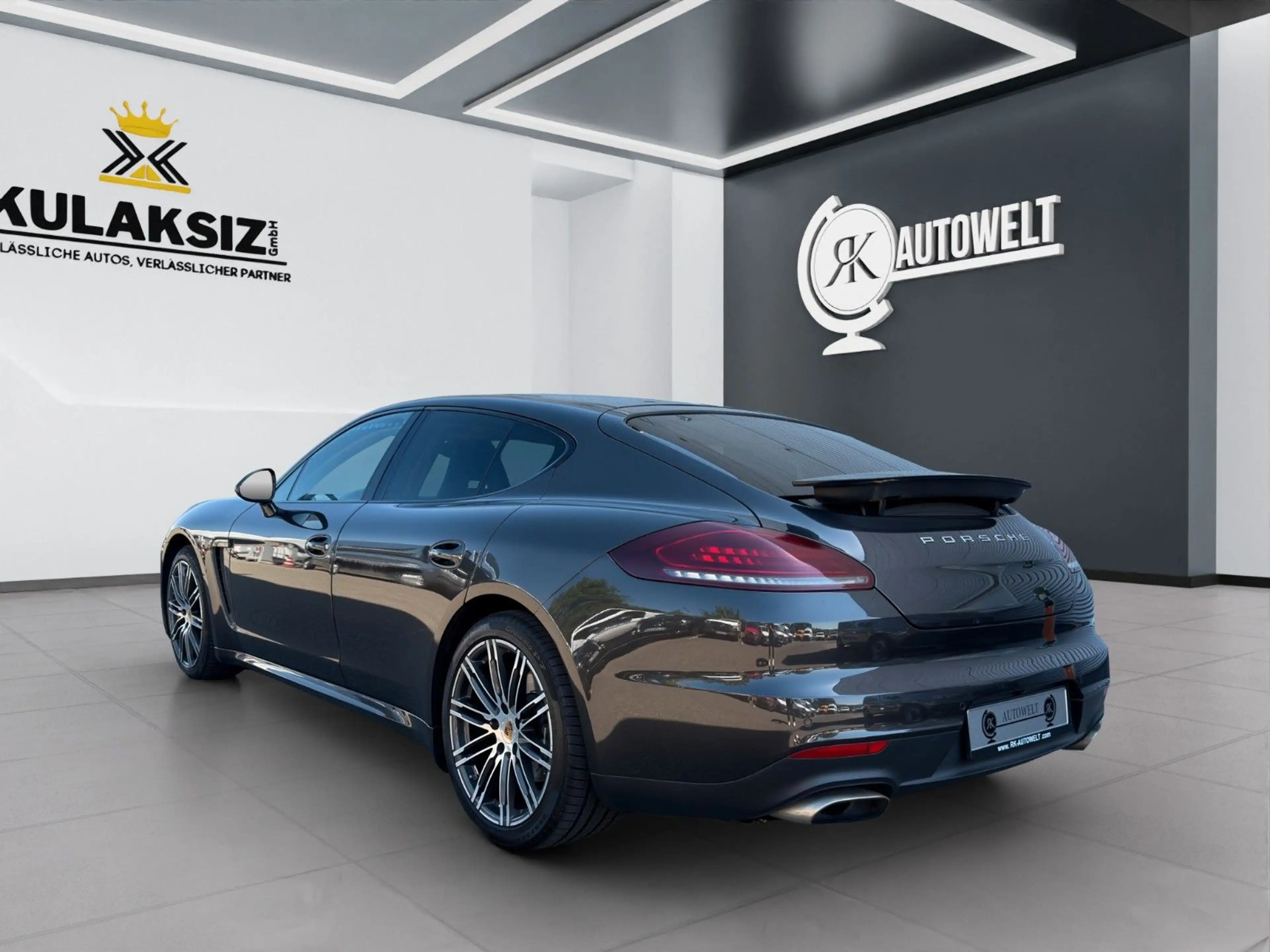 Porsche Panamera 4 Edition*1.HAND*DeutschFZ*Voll* — photo 3