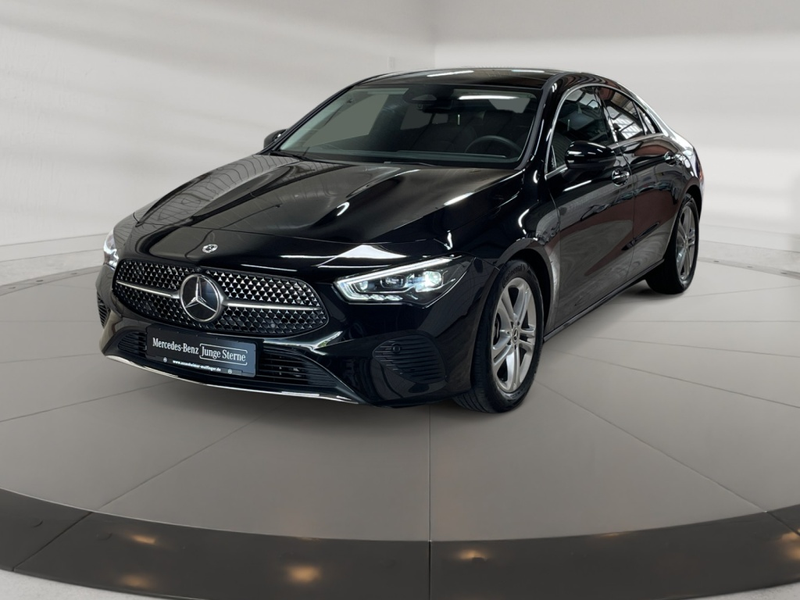 Mercedes-Benz CLA 180 Progressive Pano+MULTIBEAM+Distron+360° — photo 2