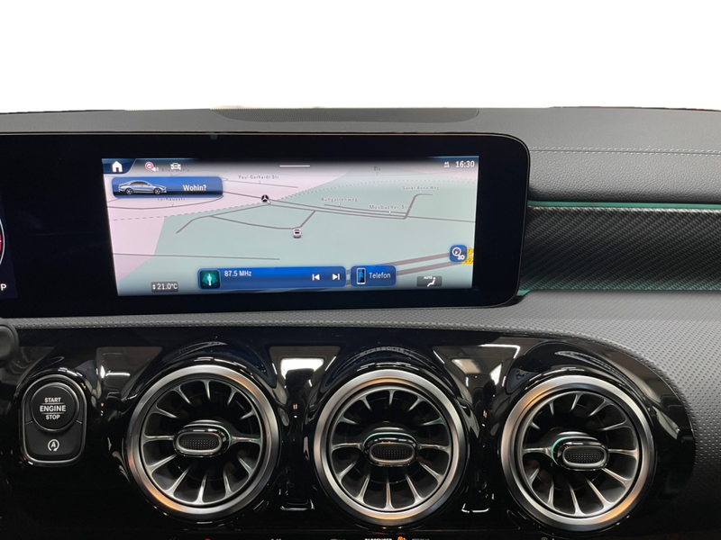 Mercedes-Benz CLA 180 Progressive Pano+MULTIBEAM+Distron+360° — photo 15