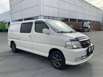 2.5 Long type/4X4 Fourgon