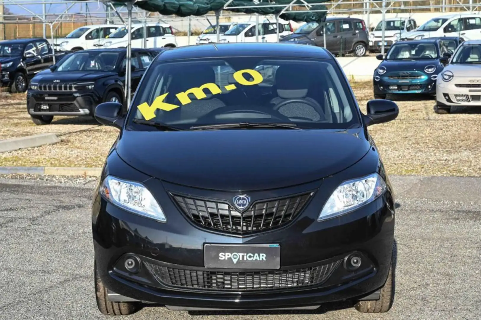 Lancia Ypsilon 1.0 FireFly 5 porte S&S Hybrid Oro Nero - 2