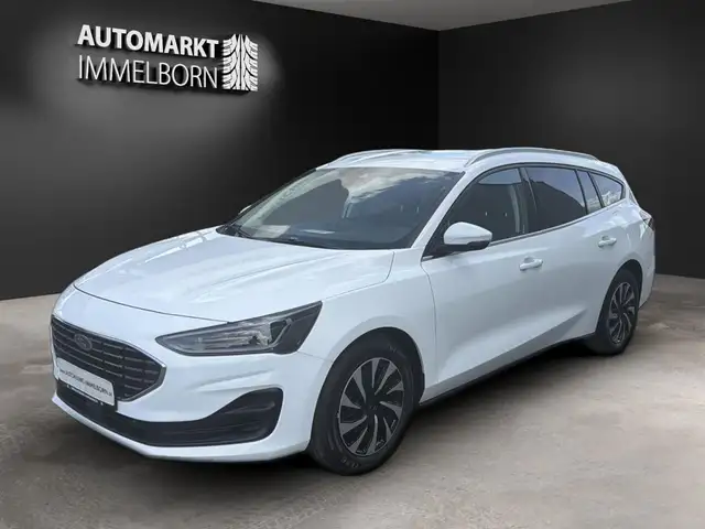 Ford Focus view 4