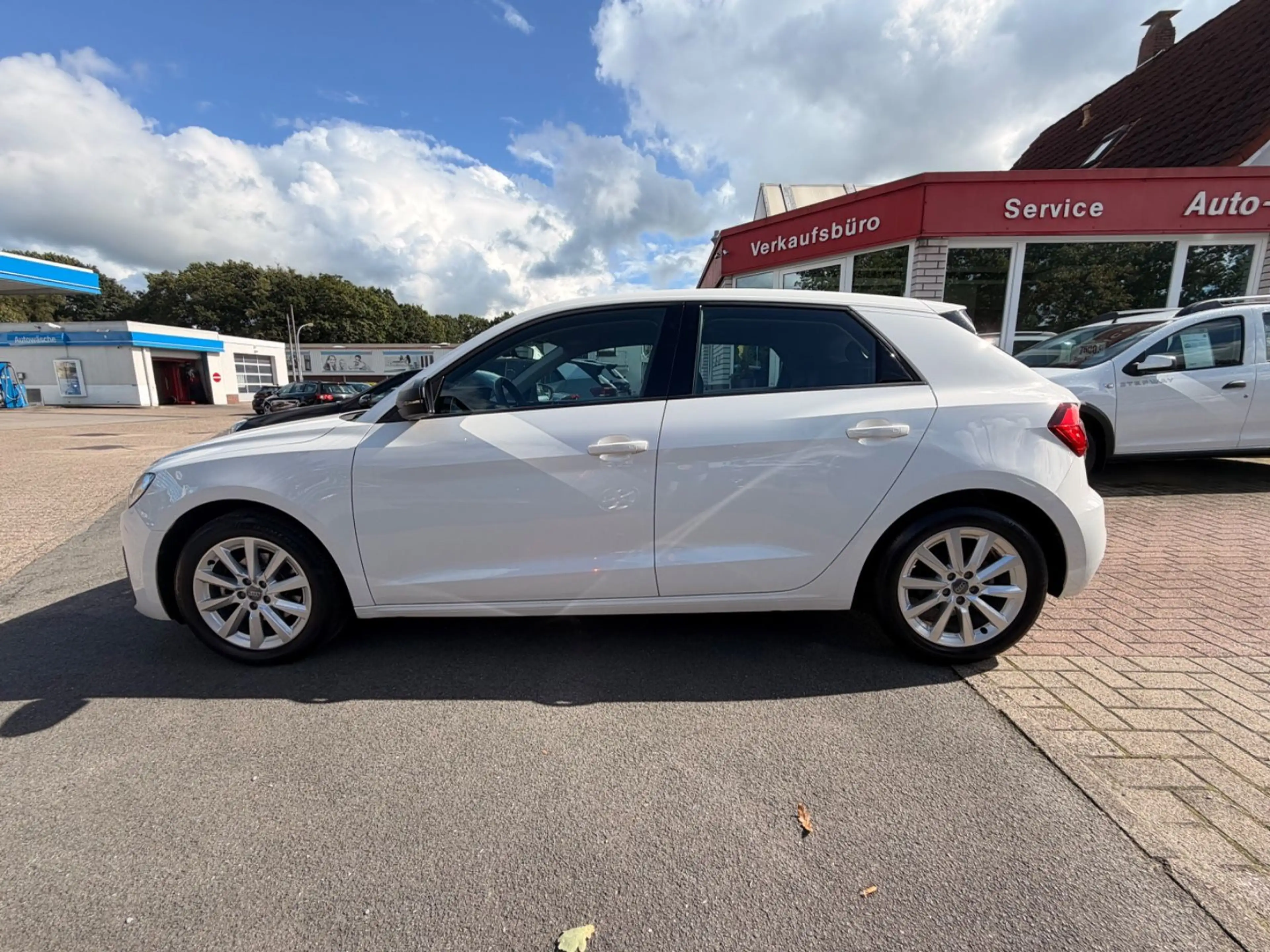 Audi A1 Sportback basis DSG DigCockpit — photo 2