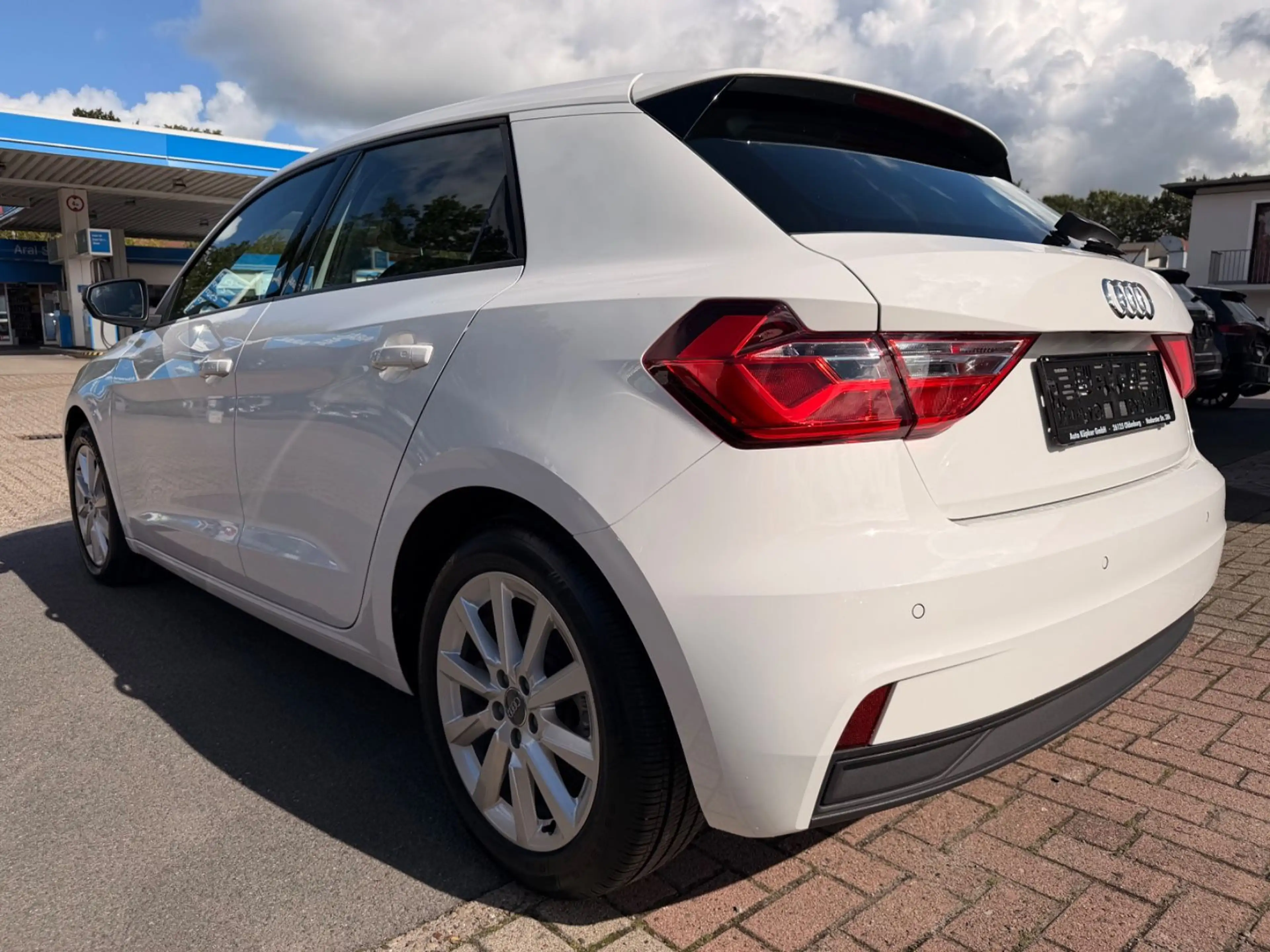 Audi A1 Sportback basis DSG DigCockpit — photo 3