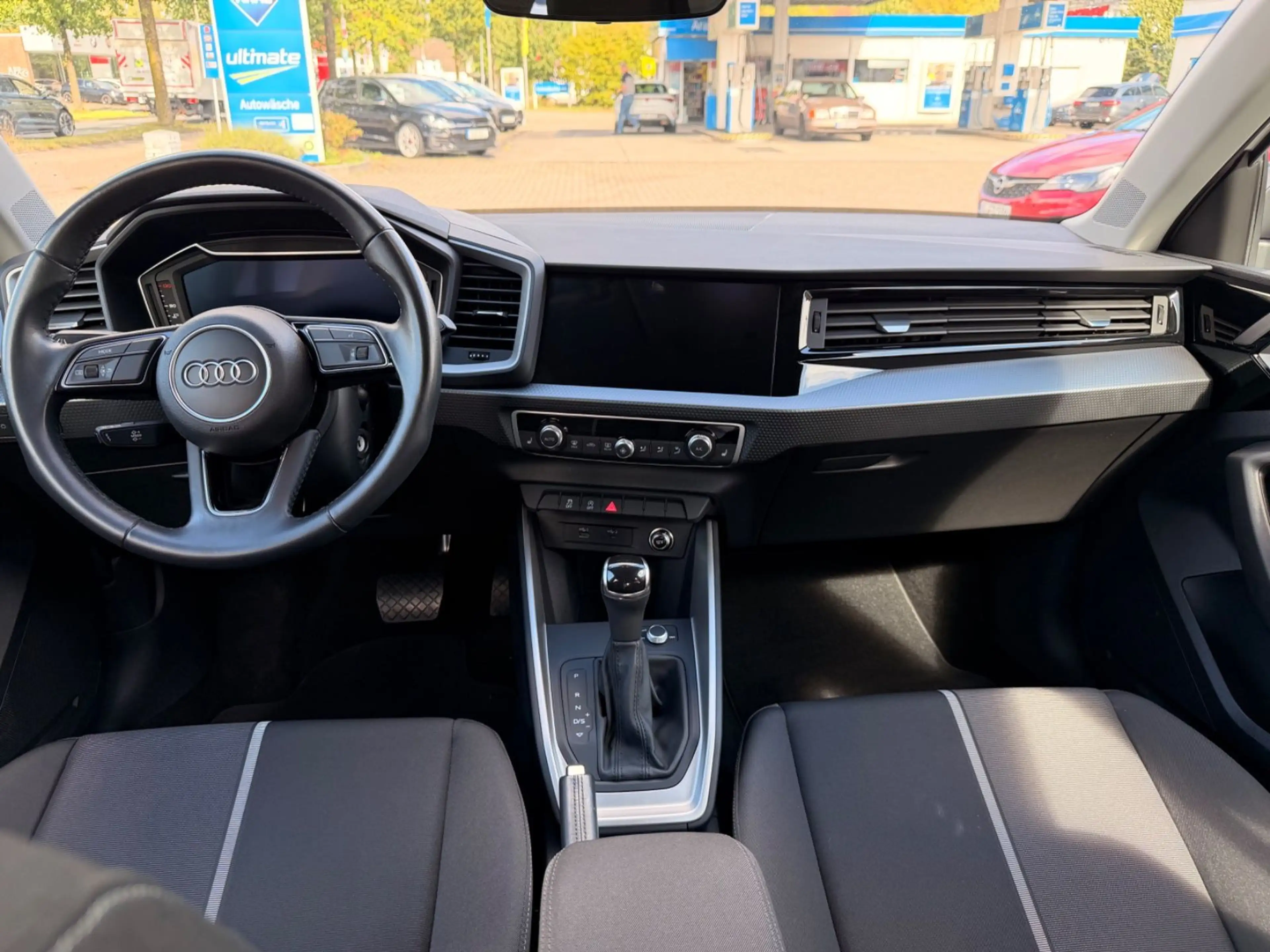 Audi A1 Sportback basis DSG DigCockpit — photo 13