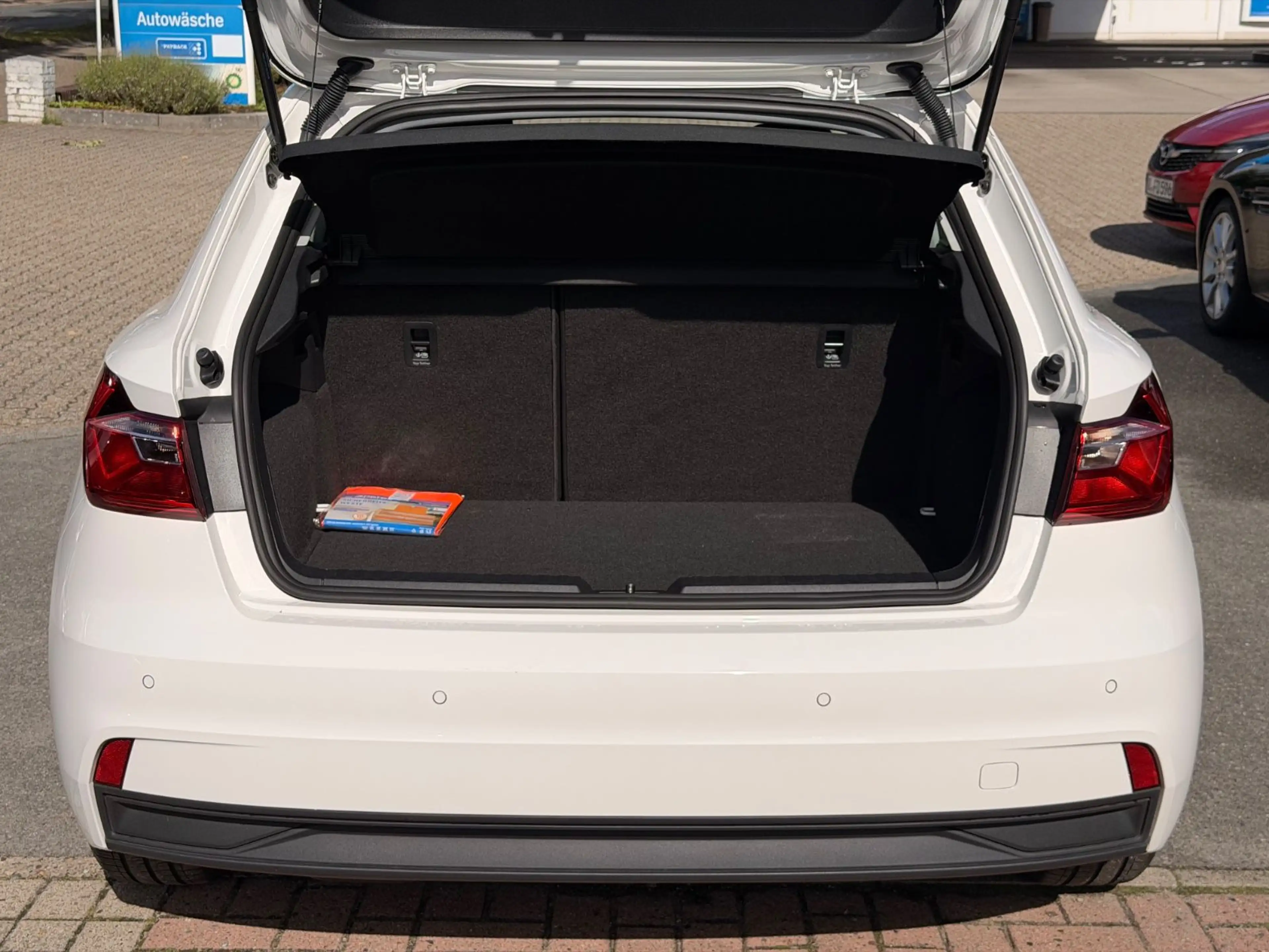 Audi A1 Sportback basis DSG DigCockpit — photo 9