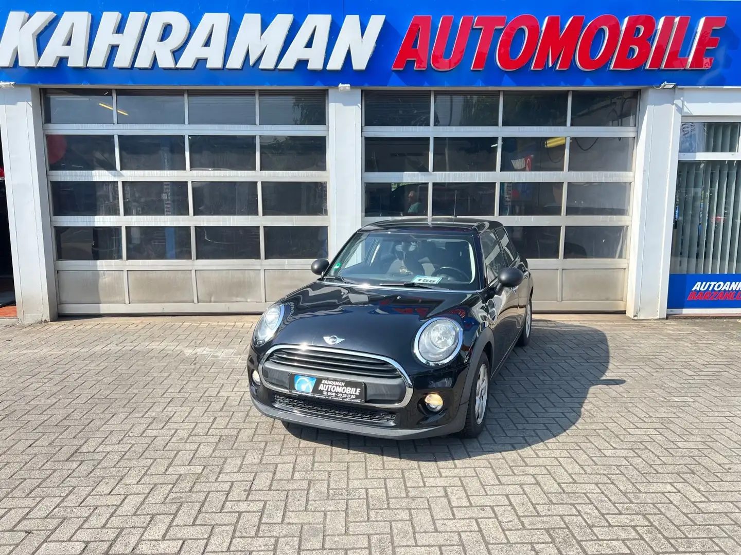 MINI One Mini 5-trg. One First Schwarz - 1