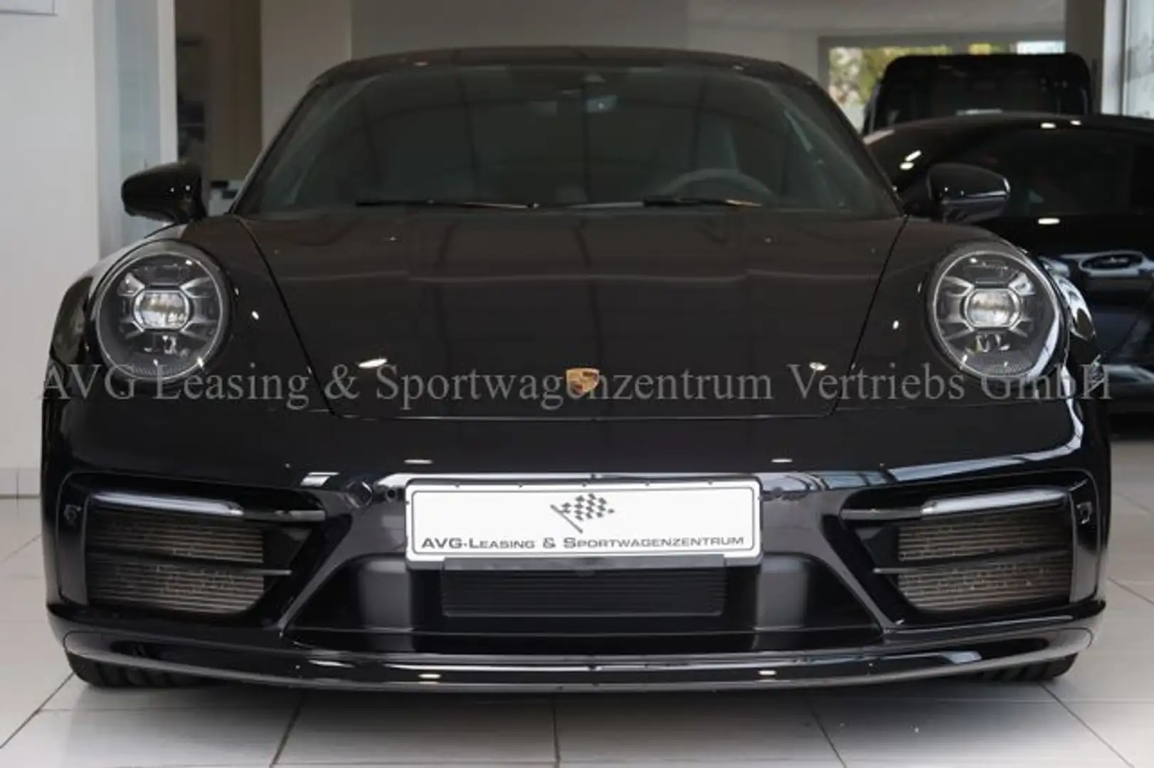 Porsche 992 911 Carrera 4S SportDesign/HA-Lenkung/SAGA Schwarz - 2