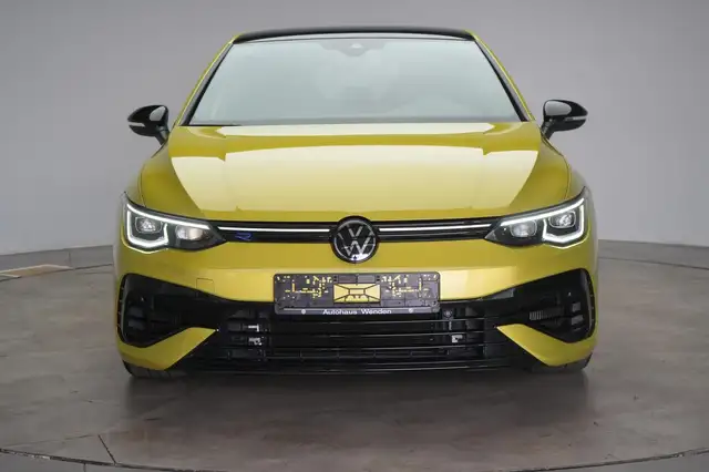 Volkswagen Golf view 2