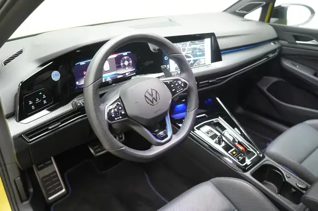 Volkswagen Golf view 14