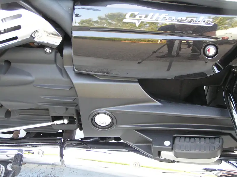 Moto Guzzi California 1400 - foto 6