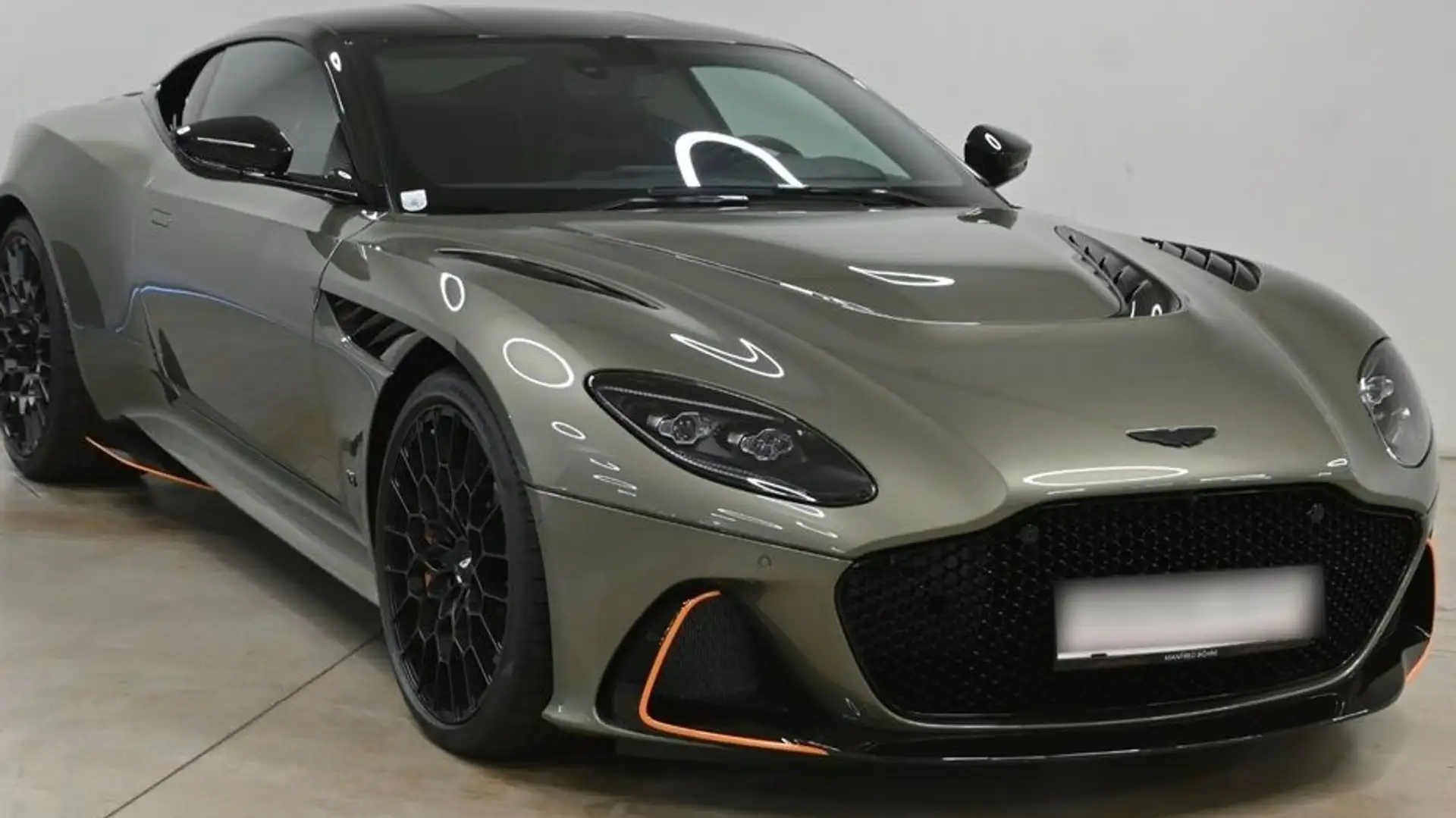 Aston Martin DBS Superleggera Verde - 1
