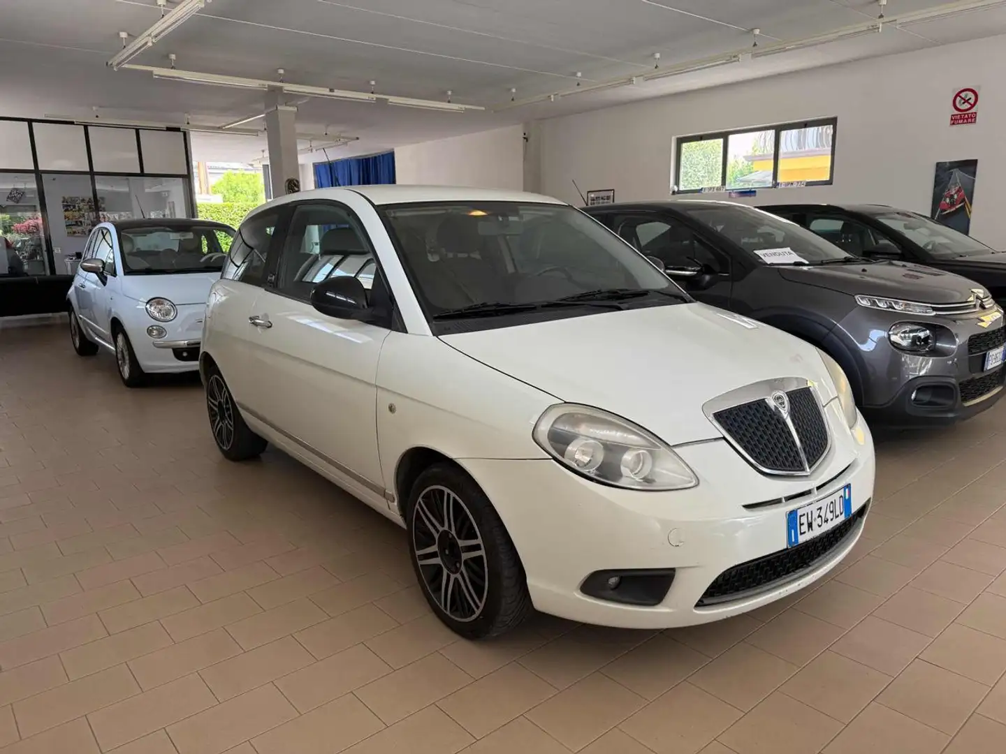 Lancia Ypsilon 1.3 MJT 16V 95 CV 5 porte S&S Platinum Sárga - 1