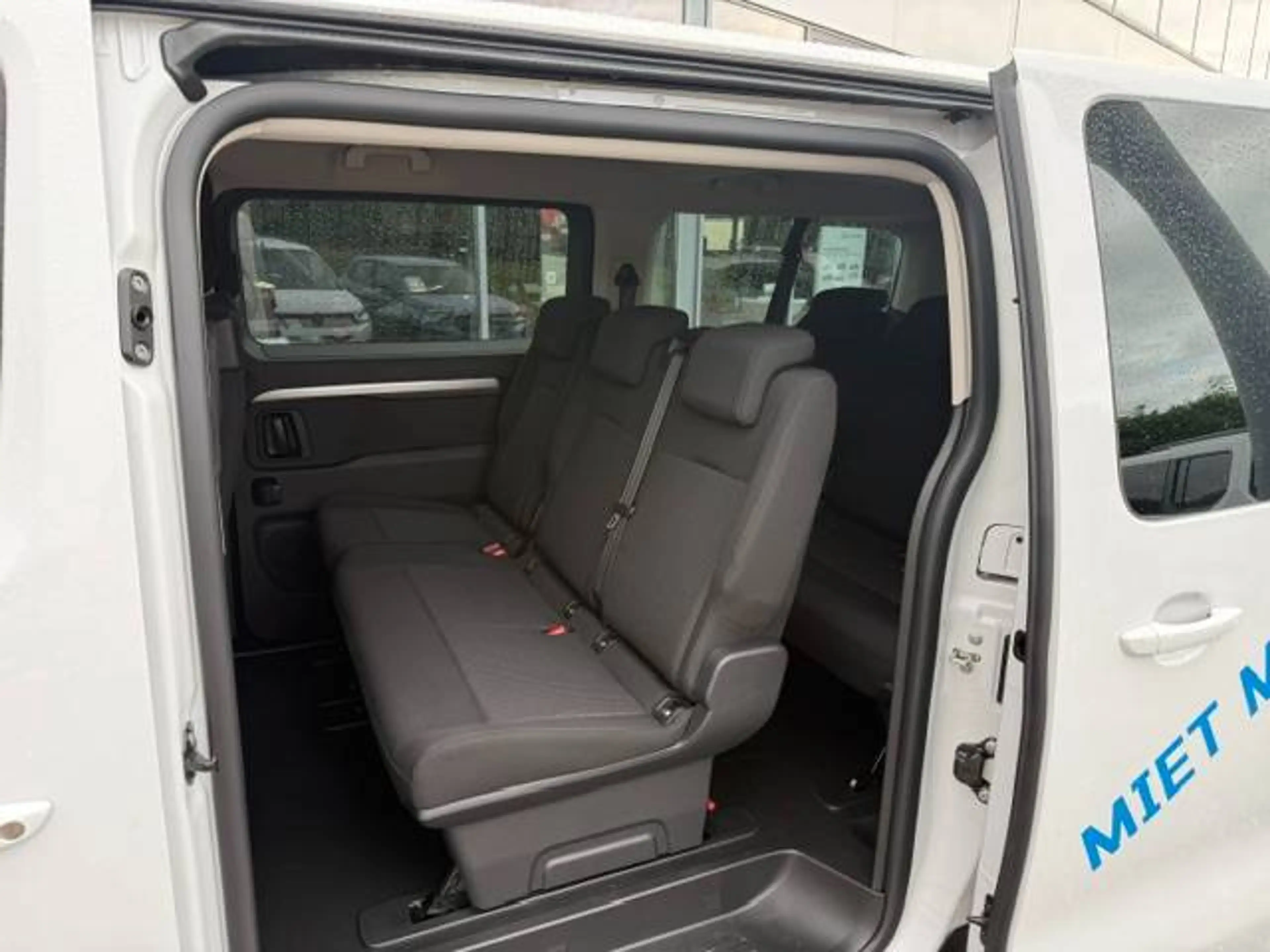 Citroen Spacetourer Blue HDI 180 EAT8 Plus XL 9 Sitzer Automatik — photo 10